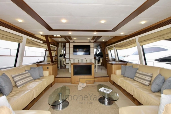 Ferretti 731 usata in vendita