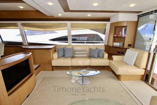 Ferretti 731 usata in vendita