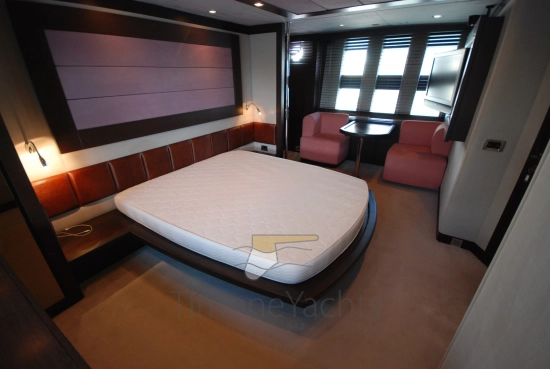 Azimut 86S usado à venda