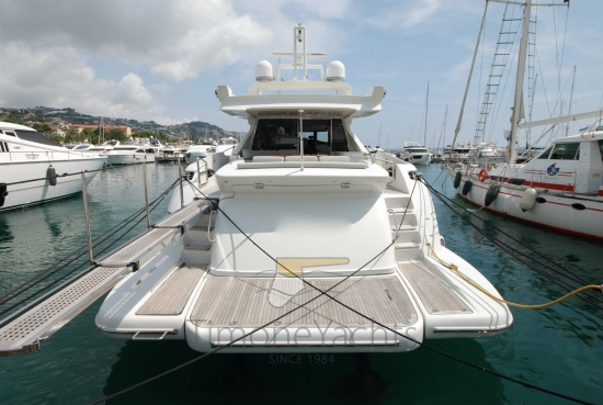 Azimut 86S usado à venda