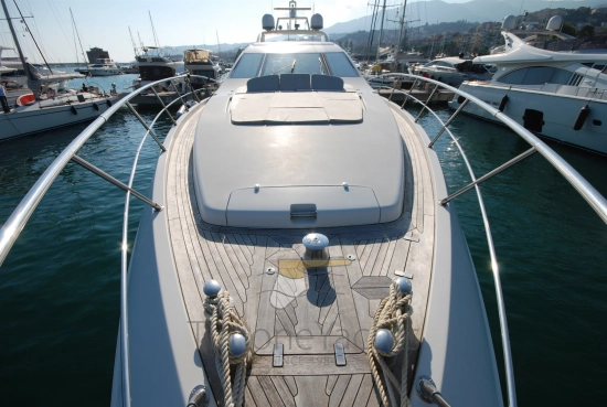 Azimut 86S usado à venda