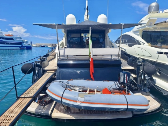 Cantieri di Baia ITALIA 70 usata in vendita
