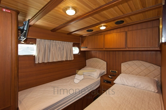 Azzurro 64 usado à venda