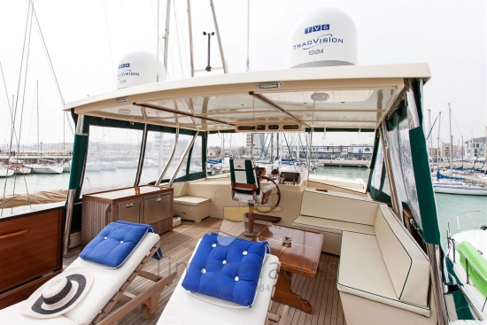 Azzurro 64 usado à venda