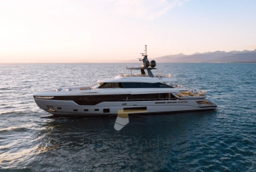 Azimut Grande Trideck nuevo en venta