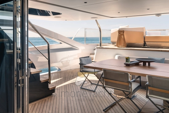 Azimut Grande Trideck nuova in vendita