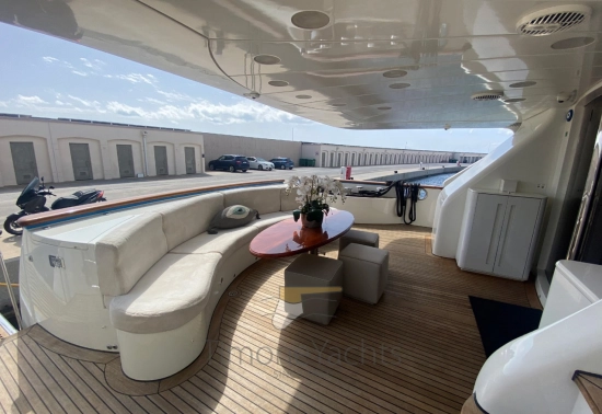 Benetti Classic 115 usata in vendita