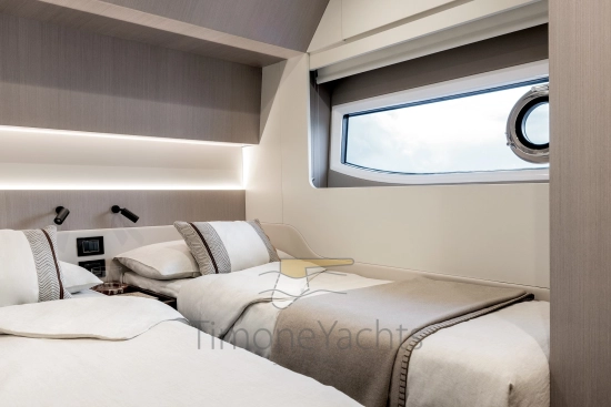 Azimut S7 novos à venda