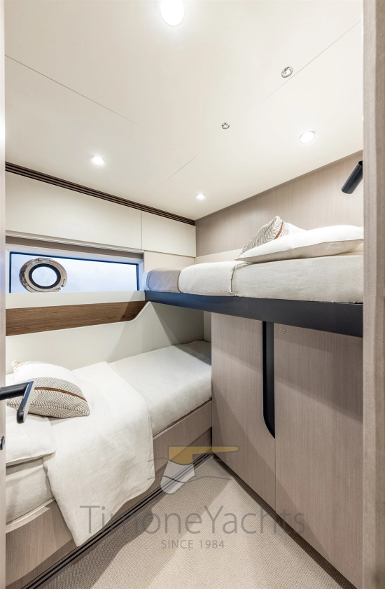 Azimut S7 novos à venda