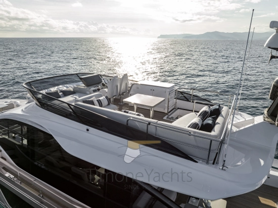 Azimut S7 novos à venda