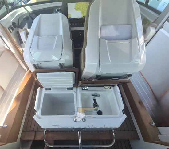 Axopar 28 Cabin usado à venda