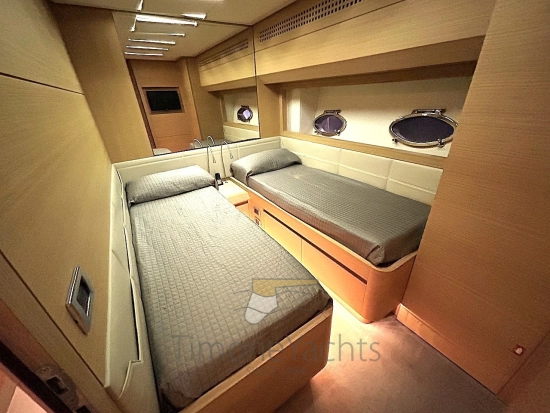 Pershing 82 usata in vendita