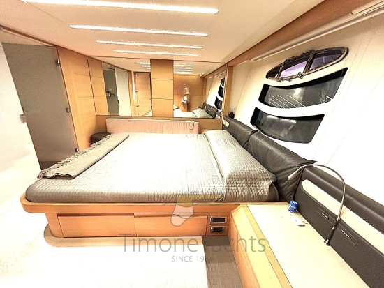 Pershing 82 usata in vendita