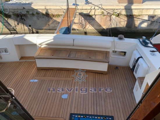 Uniesse 40 usado à venda