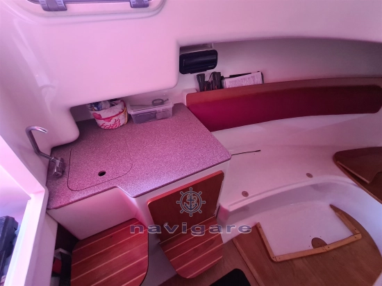 Kelt WHITE SHARK 248 SUNDECK usata in vendita
