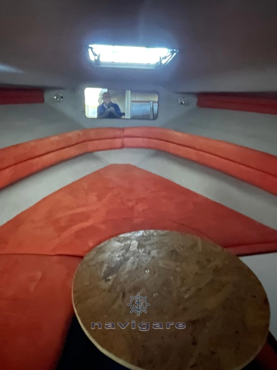 Sea Ray Sundancer 270 usata in vendita