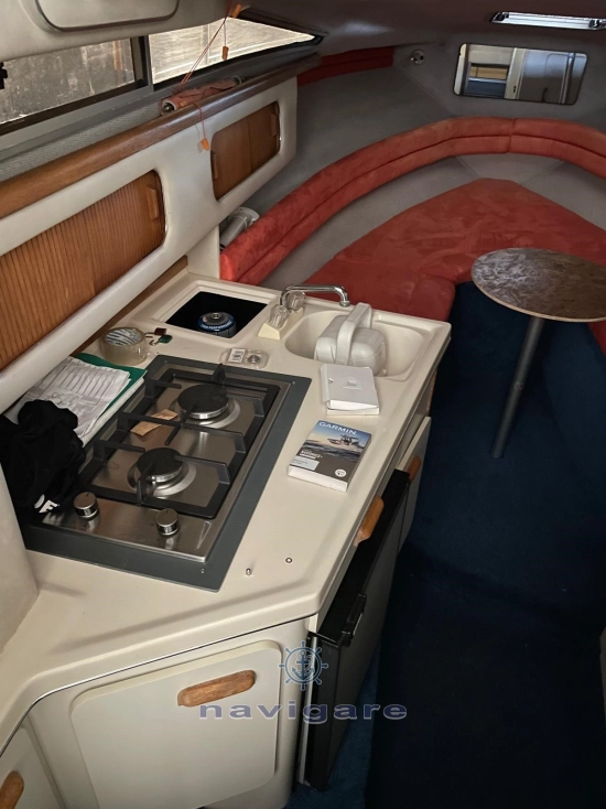 Sea Ray Sundancer 270 usata in vendita