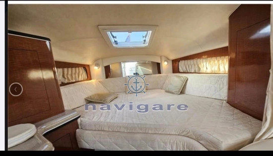 Sea Ray 335 DA usado à venda