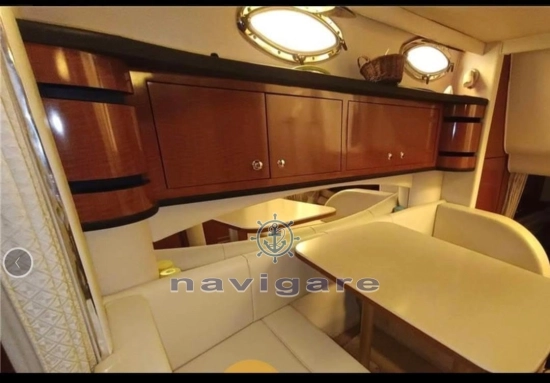 Sea Ray 335 DA usado à venda
