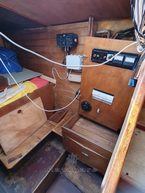 Cantieri del Serchio STRATOS 12 de segunda mano en venta