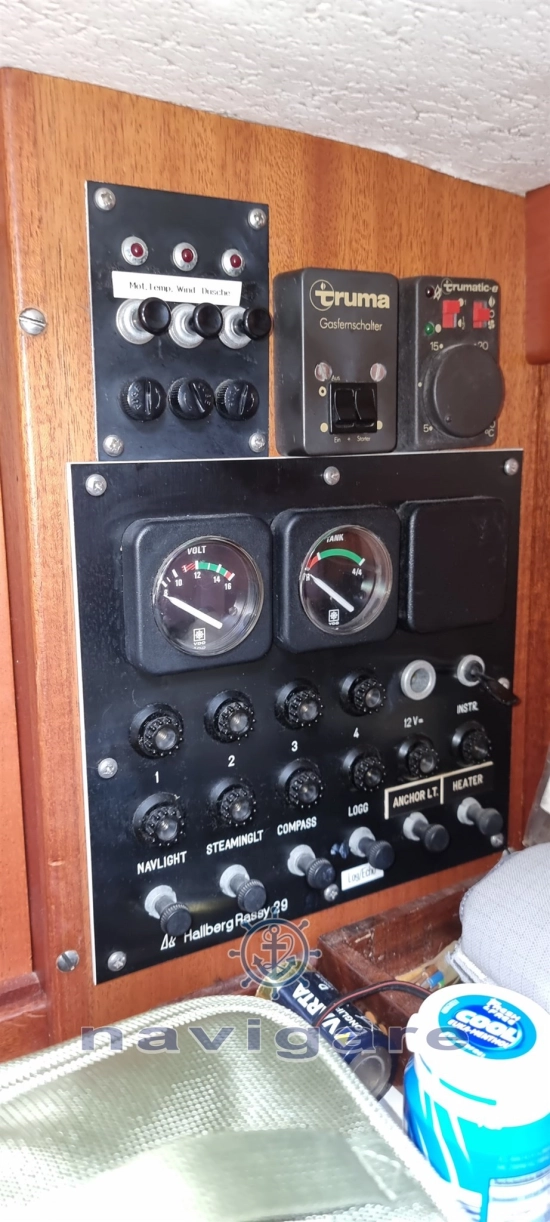 Hallberg Rassy HR 29 de segunda mano en venta