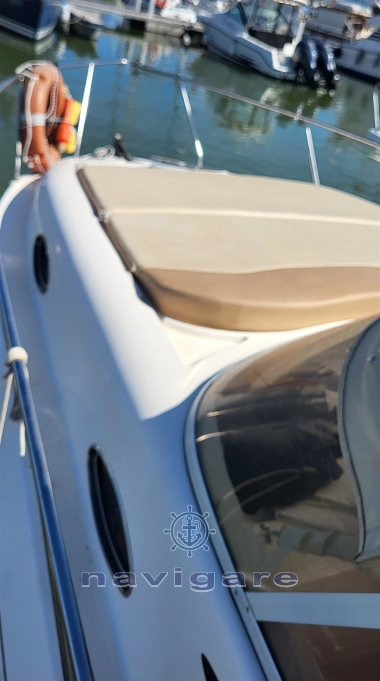 Mano Marine 24,50 Cabin usado à venda