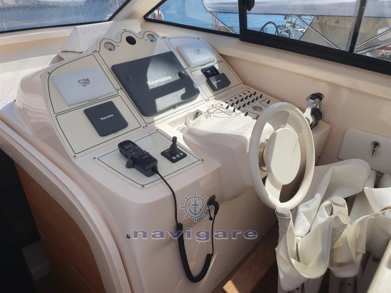 Cayman Yachts 50 WA usado à venda