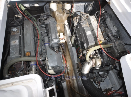Luhrs 28 OPEN usado à venda