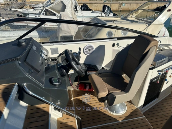 Quicksilver Cruiser Activ 805 usado à venda