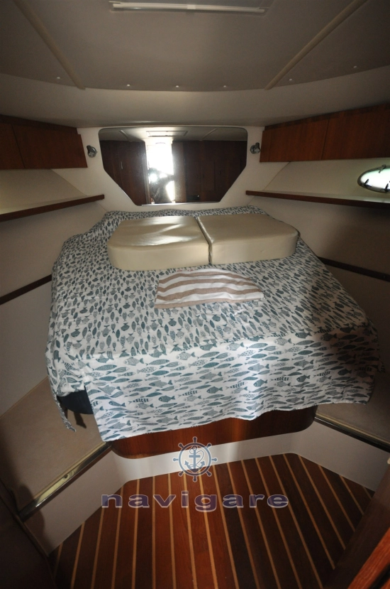 Tiara 3800 Open usado à venda