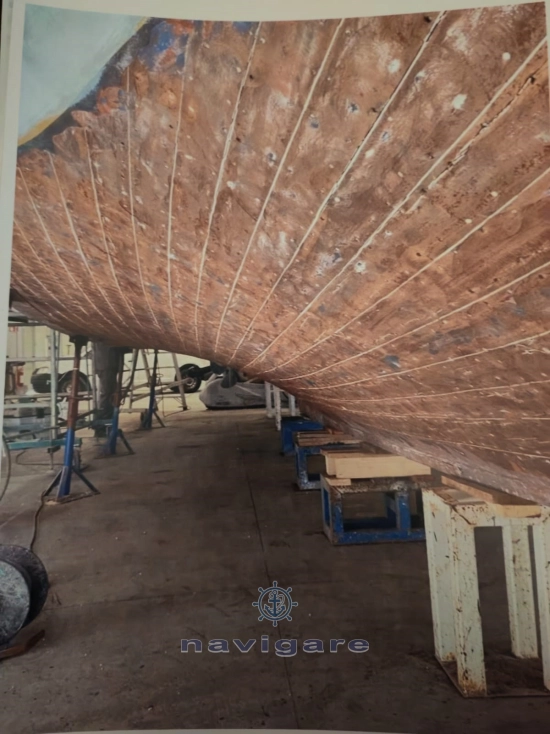 Cantieri di Pisa KITALPHA usado à venda