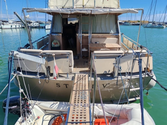 Cantieri di Pisa KITALPHA usado à venda