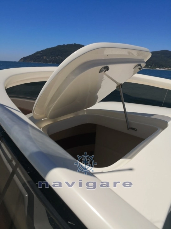 Supermarine IGUANA 36 usata in vendita