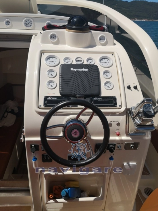 Supermarine IGUANA 36 usata in vendita