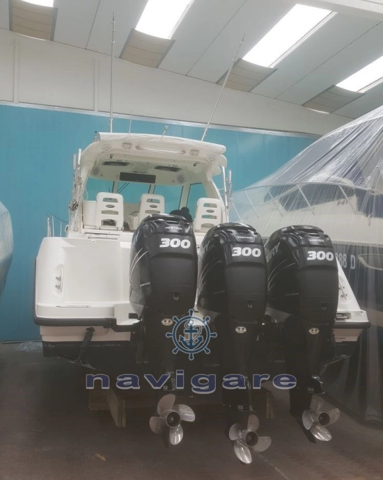 Boston Whaler 345 CONQUEST usata in vendita