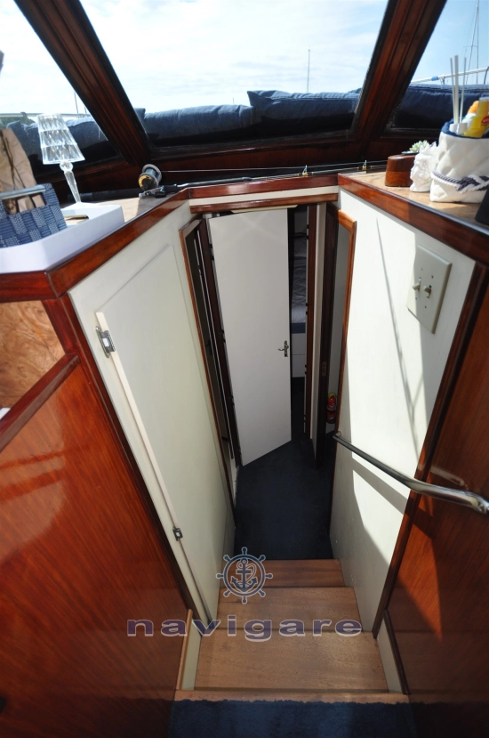 Hatteras Yachts 38 SF de segunda mano en venta