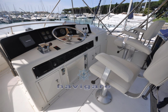Hatteras Yachts 38 SF de segunda mano en venta