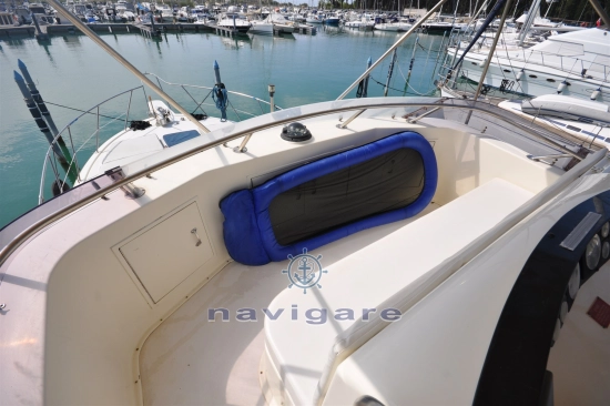 Hatteras Yachts 38 SF de segunda mano en venta