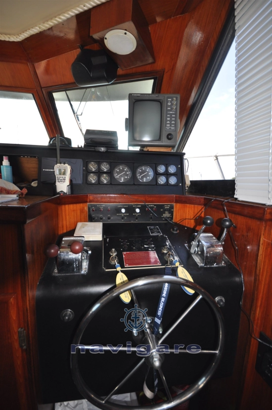 Hatteras Yachts 38 SF de segunda mano en venta