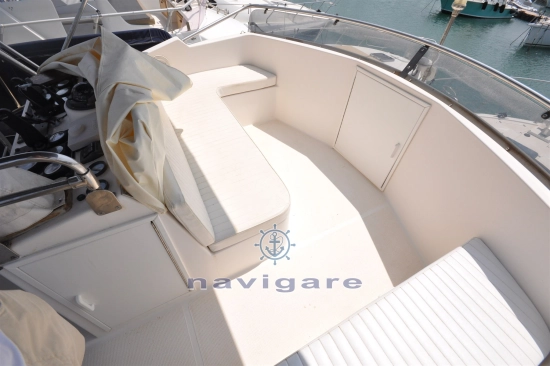 Riviera 35 Fly usado à venda