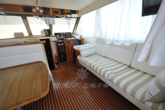 Riviera 35 Fly usado à venda