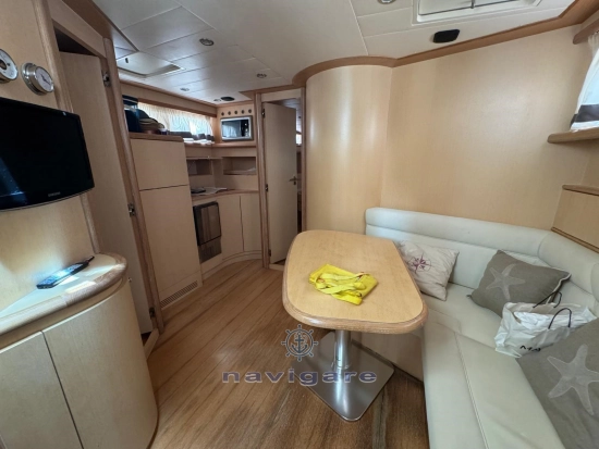 Cayman Yachts 43 WA usado à venda
