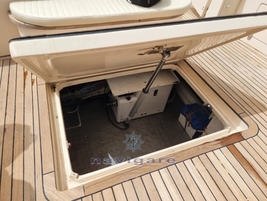 Cayman Yachts 43 WA usado à venda