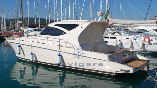 Cayman Yachts 43 WA usado à venda