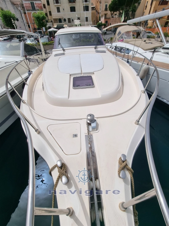 Cayman Yachts 43 WA usado à venda