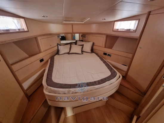 Cayman Yachts 43 WA usado à venda