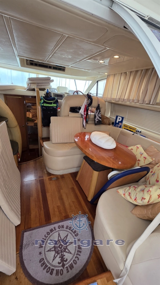 Sealine F 37 usado à venda