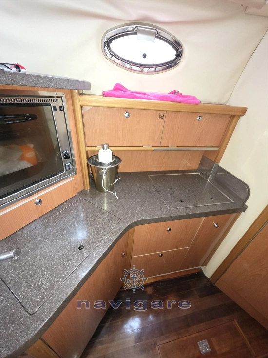 Sealine F 37 usado à venda