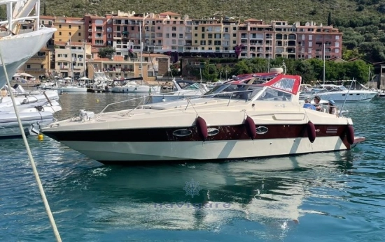 Riva BRAVO 38 usado à venda