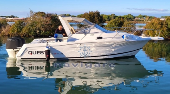 Four Winns QUEST 257 de segunda mano en venta